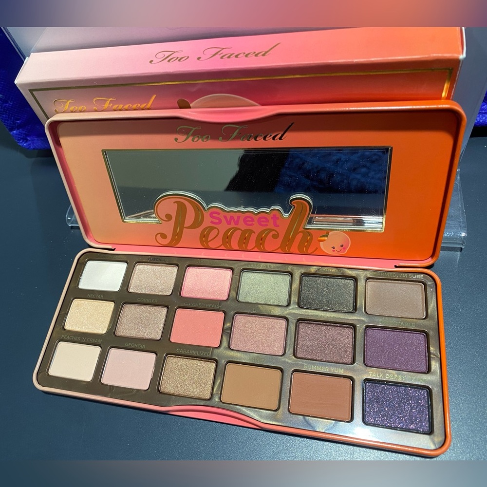 Two-faced, sweet peach, eyeshadow palette